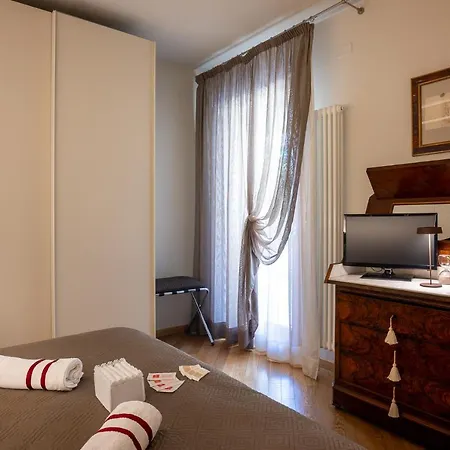 Elegant Location In - 2 Free Parking! Apartament Florencja