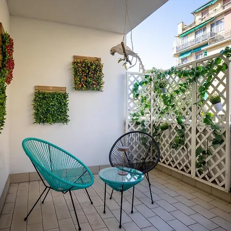 Apartment Elegant Location In - 2 Free Parking! Florence