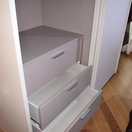 Elegant Location In - 2 Free Parking! Florence
